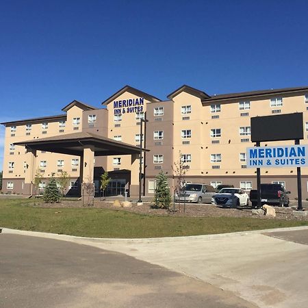 Meridian Inn & Suites Lloydminster Exterior photo